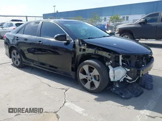 2012 Toyota Camry SE with VIN 4T1BK1FK5CU007987, listed as a IAAI auction lot 41837470 with 161,652 mi miles. Bid and sale history available at carsss.com. Image 1.