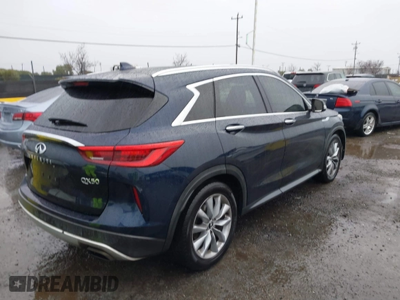 2019 Infiniti QX50 Essential z VIN 3PCAJ5M35KF134266, wystawiony jako IAAI lot #41514669 z przebiegiem 126 418 mil mil oraz . Historia ofert i sprzedaży dostępna na DreamBid. Obrazek 4.