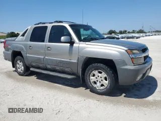 2002 Chevrolet Avalanche with VIN 3GNEK13T72G156912, listed as a Copart auction lot 55011765 with 176,766 mi miles and Clean Title. Bid and sale history available at carsss.com. Image 4.