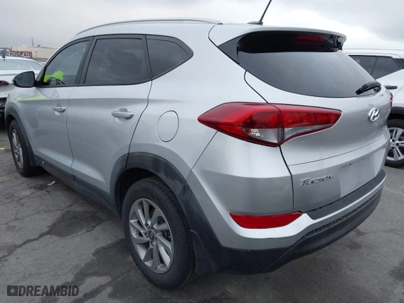 2016 Hyundai Tucson SE with VIN KM8J33A47GU242183, listed as a IAAI auction lot 41772964 with 97,527 mi miles. Bid and sale history available at carsss.com. Image 3.