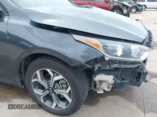 2019 Kia Forte LXS с VIN 3KPF24AD4KE052030, выставлен на аукционе IAAI как лот 42498730 с пробегом 100 875 миль миль и . История ставок и продаж доступна на DreamBid. Изображение 19.