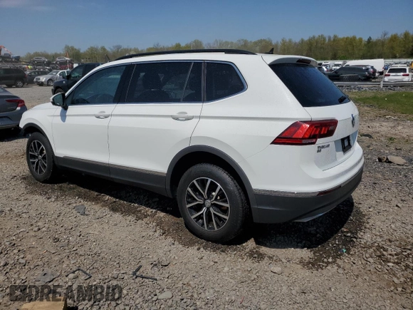 2021 Volkswagen Tiguan SE z VIN 3VV3B7AX6MM068304, wystawiony jako Copart lot #53488305 z przebiegiem 57 744 mil mil oraz Szkoda całkowita • Salvage title. Historia ofert i sprzedaży dostępna na DreamBid. Obrazek 2.