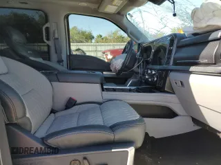 2024 Ford F-350 XL with VIN 1FT8W3DM5REC34294, listed as a Copart auction lot 81778104 with 8,767 mi miles and Salvage Title. Bid and sale history available at DreamBid. Image 5.