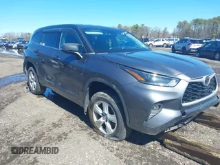 2021 Toyota Highlander L z VIN 5TDCZRBH6MS528171, wystawiony jako IAAI lot #40330366 z przebiegiem 75 297 mil mil oraz . Historia ofert i sprzedaży dostępna na DreamBid. Obrazek 1.