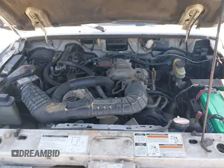 1993 Ford Ranger STX z VIN 1FTCR14U4PTA67814, wystawiony jako IAAI lot #42331874 z przebiegiem 62 682 mil mil oraz . Historia ofert i sprzedaży dostępna na DreamBid. Obrazek 10.
