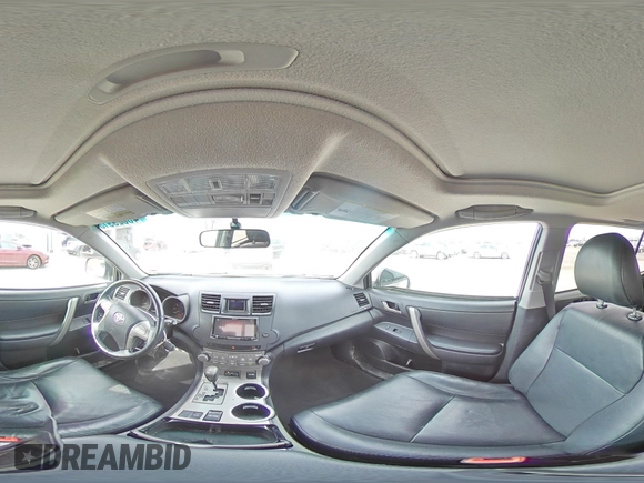 2010 Toyota Highlander SE z VIN 5TDKK3EH6AS006760, wystawiony jako Copart lot #46629915 z przebiegiem 158 151 mil mil oraz Szkoda całkowita • Salvage title. Historia ofert i sprzedaży dostępna na DreamBid. Obrazek 13.