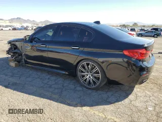 2018 BMW 5 Series M550i xDrive with VIN WBAJB9C55JG463848, listed as a Copart auction lot 48485765 with 47,078 mi miles and Salvage Title. Bid and sale history available at carsss.com. Image 2.