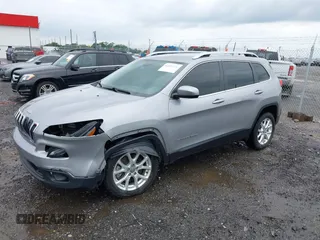 2018 Jeep Cherokee Latitude Plus with VIN 1C4PJLLB9JD590607, listed as a IAAI auction lot 42489554 with 168,116 mi miles and . Bid and sale history available at DreamBid. Image 19.