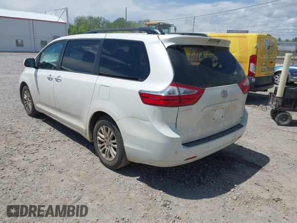 2017 Toyota Sienna XLE Auto Access Seat с VIN 5TDYZ3DC9HS889730, выставлен на аукционе IAAI как лот 42171616 с пробегом 92 822 миль миль и . История ставок и продаж доступна на DreamBid. Изображение 3.