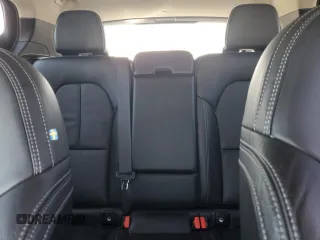 2022 Volvo XC40 Momentum with VIN YV4AC2HK2N2726416, listed as a Copart auction lot 77426764 with 84,997 mi miles and Salvage title. Bid and sale history available at DreamBid. Image 10.