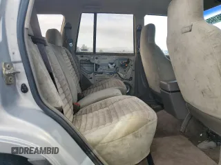 1994 Jeep Grand Cherokee Laredo с VIN 1J4GZ58S7RC356071, выставлен на аукционе Copart как лот 50851845 с пробегом 209 517 миль миль и Чистый • Clean title. История ставок и продаж доступна на DreamBid. Изображение 11.