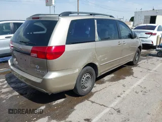 2005 Toyota Sienna CE z VIN 5TDZA23C05S288130, wystawiony jako IAAI lot #42516195 z przebiegiem 252 018 mil mil oraz . Historia ofert i sprzedaży dostępna na DreamBid. Obrazek 4.