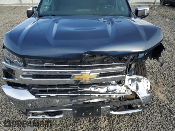 2020 Chevrolet Silverado 1500 LTZ with VIN 1GCUYGED0LZ271963, listed as a Copart auction lot 43504765 with Not Provided miles and Salvage Title. Bid and sale history available at DreamBid. Image 11.