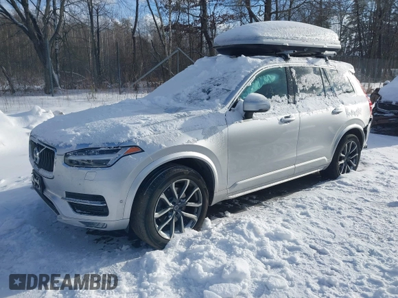2016 Volvo XC90 T6 Momentum with VIN YV4A22PK0G1077616, listed as a IAAI auction lot 41593610 with 117,782 mi miles. Bid and sale history available at carsss.com. Image 2.