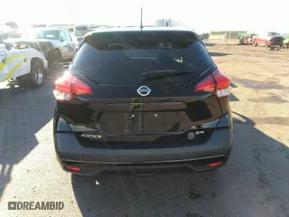 2019 Nissan Kicks S with VIN 3N1CP5CU7KL535128, listed as a IAAI auction lot 40749461 with 50,499 mi miles. Bid and sale history available at carsss.com. Image 17.
