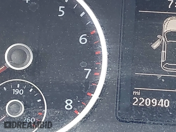 2014 Volkswagen Tiguan SE z VIN WVGAV3AX7EW541355, wystawiony jako IAAI lot #42032798 z przebiegiem 220 940 mil mil oraz . Historia ofert i sprzedaży dostępna na DreamBid. Obrazek 15.