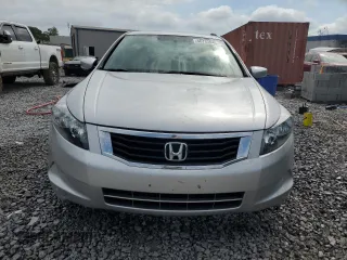 2009 Honda Accord EX z VIN 1HGCP26749A066973, wystawiony jako Copart lot #56733045 z przebiegiem 262 048 mil mil oraz Szkoda całkowita • Salvage title. Historia ofert i sprzedaży dostępna na DreamBid. Obrazek 5.