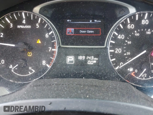 2015 Nissan Altima SV with VIN 1N4AL3AP1FC164170, listed as a IAAI auction lot 41077697 with 189,143 mi miles and . Bid and sale history available at DreamBid. Image 7.