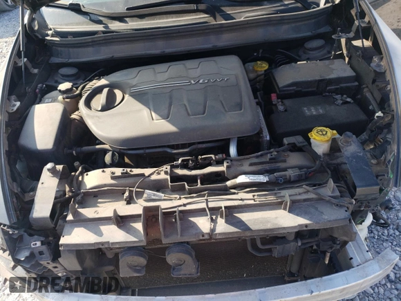 2016 Jeep Cherokee Latitude with VIN 1C4PJLCS7GW135851, listed as a Copart auction lot 64583265 with 147,191 mi miles and Salvage title. Bid and sale history available at DreamBid. Image 12.
