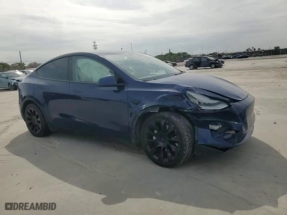 2021 Tesla Model Y Long Range with VIN 5YJYGDEE4MF102368, listed as a Copart auction lot 46173695 with 0 mi miles and Non Repairable. Bid and sale history available at carsss.com. Image 12.