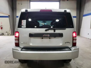 2011 Jeep Liberty Sport z VIN 1J4PN2GK8BW567540, wystawiony jako Copart lot #83463424 z przebiegiem 105 828 mil mil oraz Czysty tytuł • Clean title. Historia ofert i sprzedaży dostępna na DreamBid. Obrazek 6.