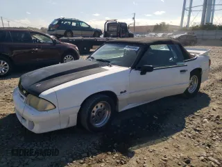 1988 Ford Mustang z VIN 1FABP44E6JF232186, wystawiony jako Copart lot #70489364 z przebiegiem 264 591 mil mil oraz Szkoda całkowita • Salvage title. Historia ofert i sprzedaży dostępna na DreamBid. Obrazek 1.