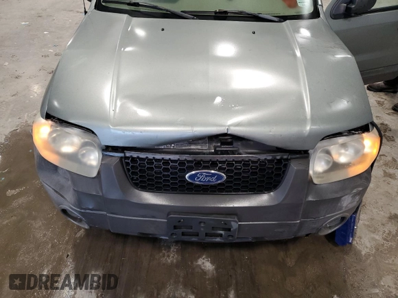 2006 Ford Escape XLT with VIN 1FMYU03136KD34592, listed as a Copart auction lot 71872694 with 185,292 mi miles and Clean Title. Bid and sale history available at carsss.com. Image 12.