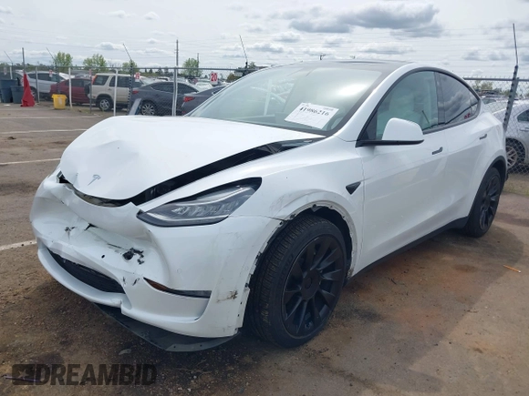 2022 Tesla Model Y Long Range with VIN 7SAYGDEE2NF403354, listed as a IAAI auction lot 41986216 with 53,177 mi miles and . Bid and sale history available at DreamBid. Image 19.