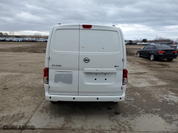 2020 Nissan NV200 Compact Cargo SV with VIN 3N6CM0KNXLK692109, listed as a Copart auction lot 43202025 with 152,887 mi miles and Salvage Title. Bid and sale history available at carsss.com. Image 6.