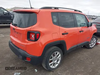 2021 Jeep Renegade Upland Edition with VIN ZACNJDAB4MPN34528, listed as a IAAI auction lot 41739558 with 37,968 mi miles. Bid and sale history available at carsss.com. Image 4.