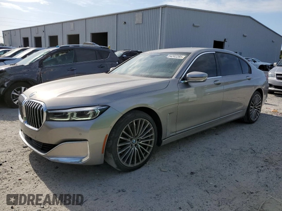 2022 BMW 7 Series 750i xDrive with VIN WBA7U2C08NCK23657, listed as a Copart auction lot 54202285 with 26,532 mi miles and Salvage title. Bid and sale history available at DreamBid. Image 1.