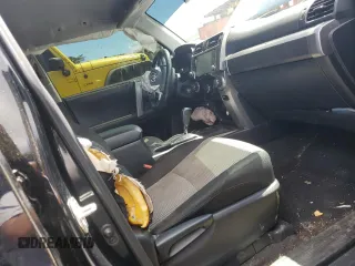 2020 Toyota 4Runner SR5 with VIN JTEZU5JR8L5214596, listed as a Copart auction lot 68656024 with Not provided miles and Salvage title. Bid and sale history available at DreamBid. Image 7.