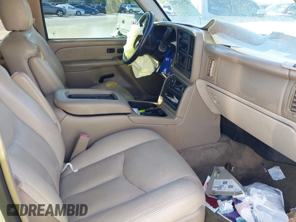 2005 Chevrolet Suburban LS with VIN 3GNEC16Z05G125924, listed as a IAAI auction lot 42241502 with 204,435 mi miles and . Bid and sale history available at DreamBid. Image 5.
