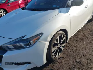 2018 Nissan Maxima SV with VIN 1N4AA6AP1JC405046, listed as a IAAI auction lot 41587285 with 77,799 mi miles and . Bid and sale history available at DreamBid. Image 6.