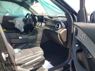 2021 Mercedes-Benz GLC 300 with VIN W1N0G8DB3MV296283, listed as a IAAI auction lot 42793090 with Not provided miles and . Bid and sale history available at DreamBid. Image 5.