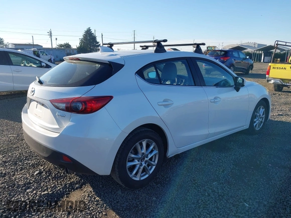 2015 Mazda 3 i Touring with VIN JM1BM1L78F1236829, listed as a IAAI auction lot 40791207 with 87,454 mi miles and . Bid and sale history available at carsss.com. Image 4.