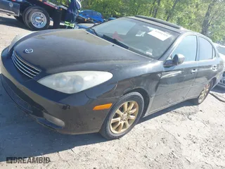 2003 Lexus ES 300 with VIN JTHBF30G530122037, listed as a IAAI auction lot 42051319 with 1 mi miles. Bid and sale history available at carsss.com. Image 2.