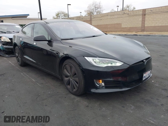 2020 Tesla Model S Long Range с VIN 5YJSA1E23LF390913, выставлен на аукционе IAAI как лот 42031044 с пробегом 93 403 миль миль и . История ставок и продаж доступна на DreamBid. Изображение 1.