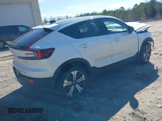 2023 Volvo C40 Plus с VIN YV4ED3GL9P2038589, выставлен на аукционе IAAI как лот 41738904 с пробегом 21 141 миль миль и . История ставок и продаж доступна на DreamBid. Изображение 4.