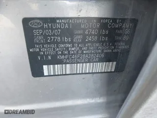 2008 Hyundai Azera Limited with VIN KMHFC46F28A282406, listed as a IAAI auction lot 41644061 with 1 mi miles. Bid and sale history available at carsss.com. Image 9.