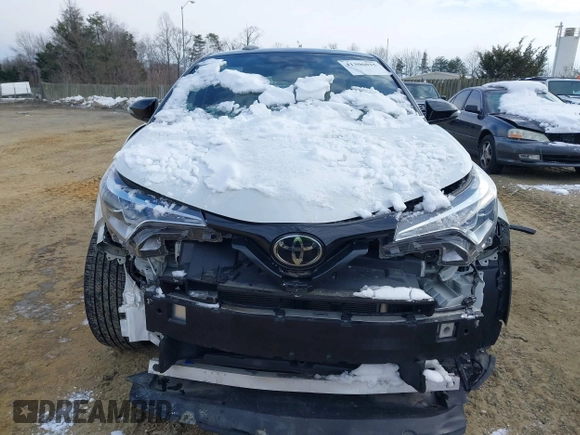 2019 Toyota C-HR XLE with VIN NMTKHMBX9KR075751, listed as a IAAI auction lot 41306015 with 29,078 mi miles. Bid and sale history available at carsss.com. Image 13.