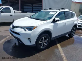 2018 Toyota RAV4 XLE with VIN 2T3WFREV1JW472786, listed as a IAAI auction lot 39980689 with 63,535 mi miles. Bid and sale history available at carsss.com. Image 17.