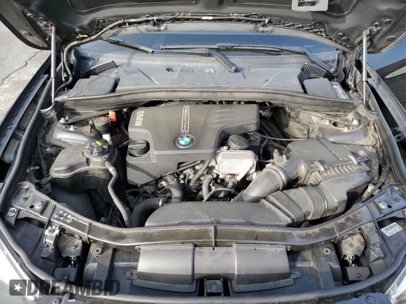 2015 BMW X1 sDrive28i with VIN WBAVM1C50FV315123, listed as a Copart auction lot 87255134 with 96,063 mi miles and Salvage Title. Bid and sale history available at carsss.com. Image 13.