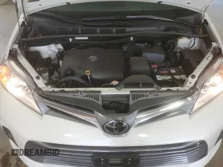2018 Toyota Sienna XLE Auto Access Seat with VIN 5TDYZ3DC3JS933081, listed as a Copart auction lot 57483265 with 50,764 mi miles and Salvage title. Bid and sale history available at DreamBid. Image 12.