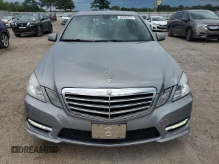 2012 Mercedes-Benz E 350 Luxury with VIN WDDHF5KB7CA548837, listed as a Copart auction lot 60436735 with 147,123 mi miles and Salvage title. Bid and sale history available at DreamBid. Image 5.