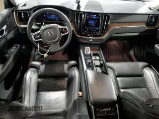 2023 Volvo XC60 Ultimate Dark Theme z VIN YV4L12RX9P1195104, wystawiony jako Copart lot #55627895 z przebiegiem 78 880 mil mil oraz Nie do naprawy • Non repairable. Historia ofert i sprzedaży dostępna na DreamBid. Obrazek 8.
