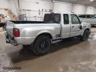 2004 Ford Ranger XL Fleet with VIN 1FTZR45EX4PA27941, listed as a IAAI auction lot 41863166 with 192,550 mi miles. Bid and sale history available at carsss.com. Image 4.