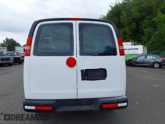 2013 Chevrolet Express Cargo with VIN 1GCSGAFX7D1162349, listed as a IAAI auction lot 42610322 with 260,320 mi miles and . Bid and sale history available at DreamBid. Image 17.
