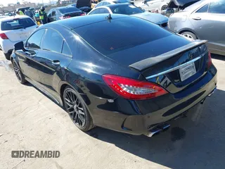 2015 Mercedes-Benz CLS-Class CLS 63 AMG S-Model with VIN WDDLJ7GB7FA136614, listed as a IAAI auction lot 41652730 with 112,111 mi miles. Bid and sale history available at carsss.com. Image 3.