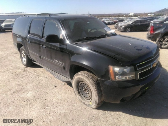 2012 Chevrolet Suburban LT with VIN 1GNSCJE07CR273166, listed as a IAAI auction lot 41782587 with 271,456 mi miles. Bid and sale history available at carsss.com. Image 1.